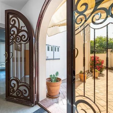 Cozy In - Csv283 アパート ムルテル